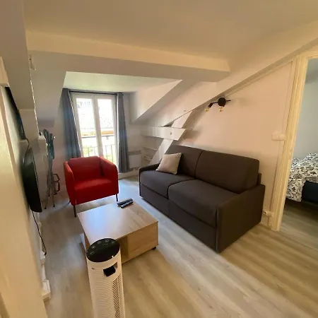Le Jeanne D'arc : T2 Cozy Proche Gare Apartment